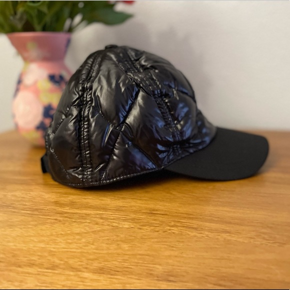 💯 Authentic RARE MONCLER Quilted Puffer Down Black Ball Cap Hat - Picture 7 of 15